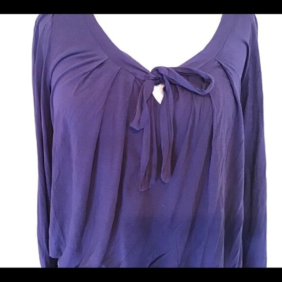 💥💥Light purple t-shirt top.MED.💥💥 - Picture 2 of 5